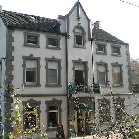 Hotel Bergische Schweiz フェルバート エクステリア 写真