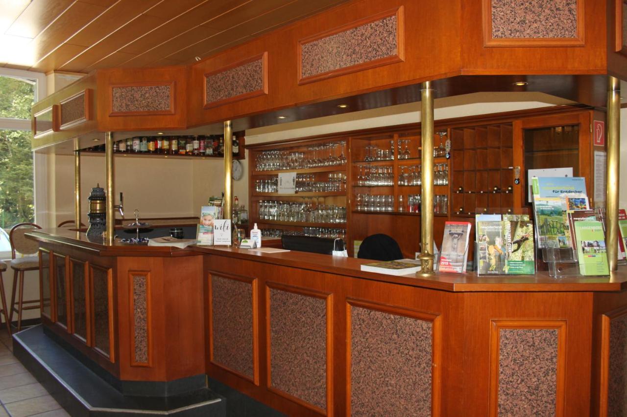 Hotel Bergische Schweiz フェルバート エクステリア 写真