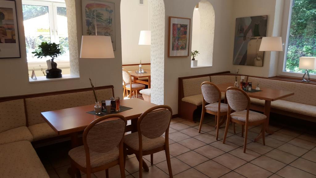 Hotel Bergische Schweiz フェルバート エクステリア 写真
